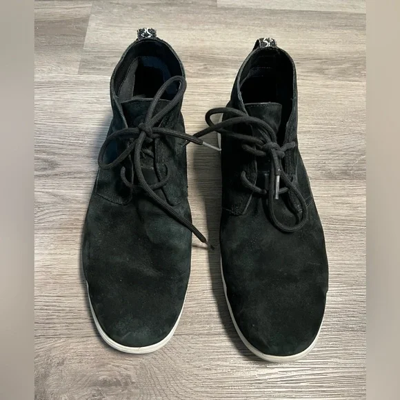 UGG | Shoes | Ugg Freamon Chukka Boot Mens Size 3 M Black  display picture 1